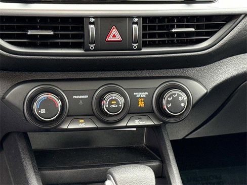 Certified 2023 Kia Forte LXS image 21