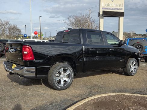 New 2026 RAM 1500 Tradesman AWD/4WD image 3