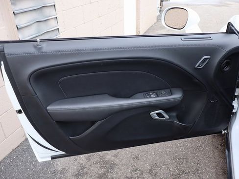 Used 2023 Dodge Challenger R/T Scat Pack image 9