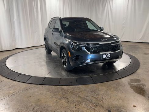 Certified 2025 Kia Seltos S image 33