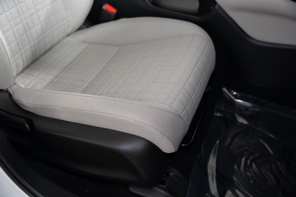 Used 2024 Honda HR-V LX image 27
