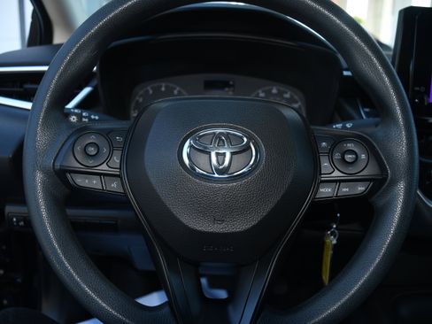 Certified 2023 Toyota Corolla LE image 12