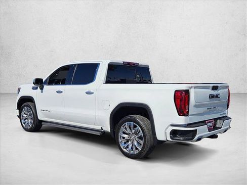 Used 2024 GMC Sierra 1500 Denali w/ Denali Reserve Package AWD/4WD image 8