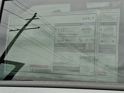 New 2025 Kia Niro Wind w/ Wind Preserve Package image 10