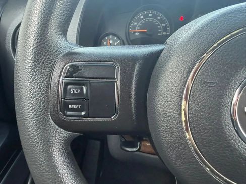 Used 2016 Jeep Compass Sport w/ Power Value Group FWD image 18