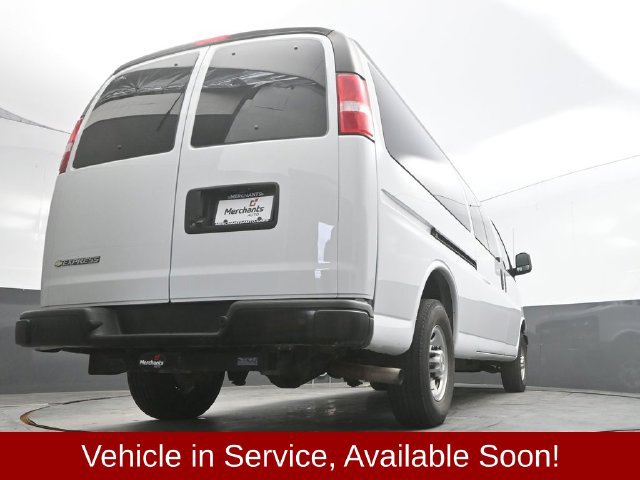 Used 2024 Chevrolet Express 3500 LS RWD image 35