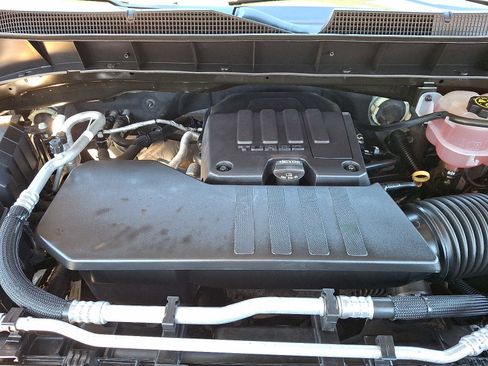 Used 2021 Chevrolet Silverado 1500 Custom w/ LPO, Dark Essentials Package image 25