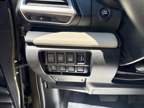 Used 2024 Subaru Forester Limited AWD/4WD image 14