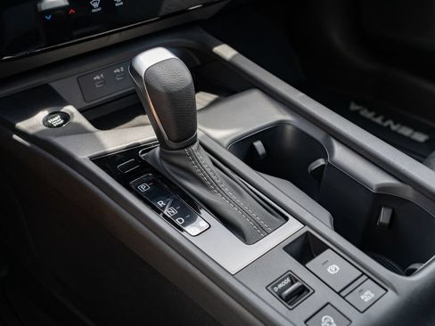 New 2026 Nissan Sentra SV w/ Floor Mat Package FWD image 20