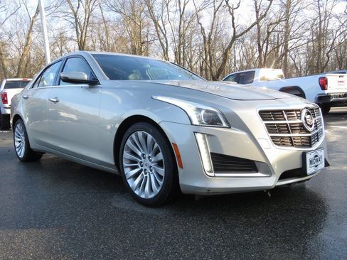 Used 2014 Cadillac CTS Luxury image 3