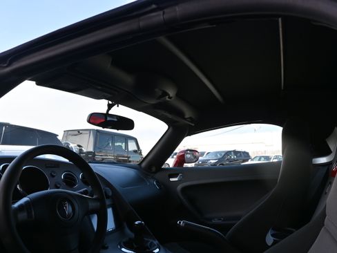 Used 2006 Pontiac Solstice Convertible w/ Power Package image 27