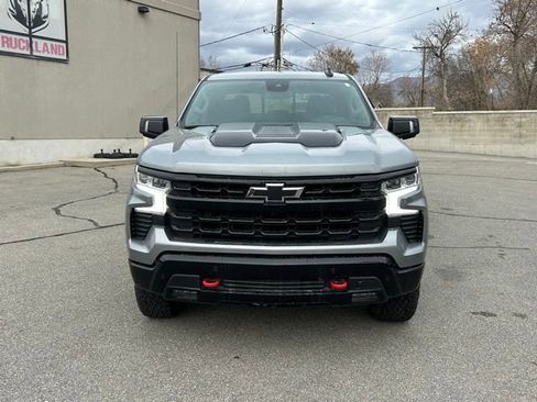 Used 2024 Chevrolet Silverado 1500 LT Trail Boss w/ Convenience Package II AWD/4WD image 8