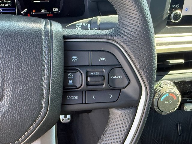 Used 2025 Toyota Tacoma TRD Sport AWD/4WD image 15