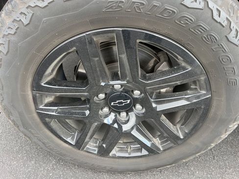 Certified 2024 Chevrolet Silverado 1500 Custom w/ Turbomax Blackout Package image 9