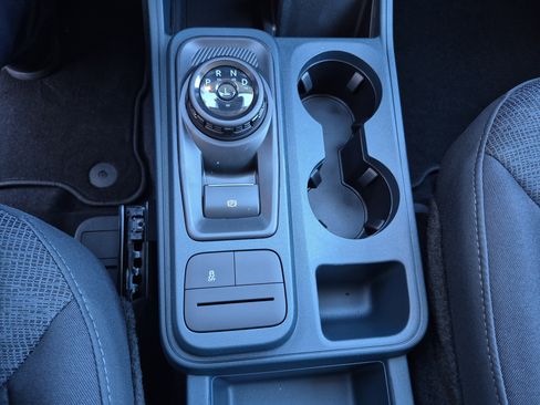 New 2025 Ford Maverick XL image 26