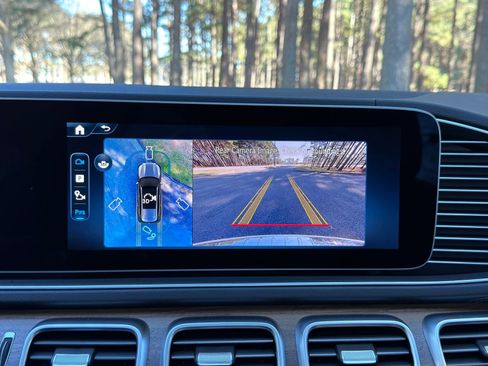New 2026 Mercedes-Benz GLS 450 4MATIC image 5