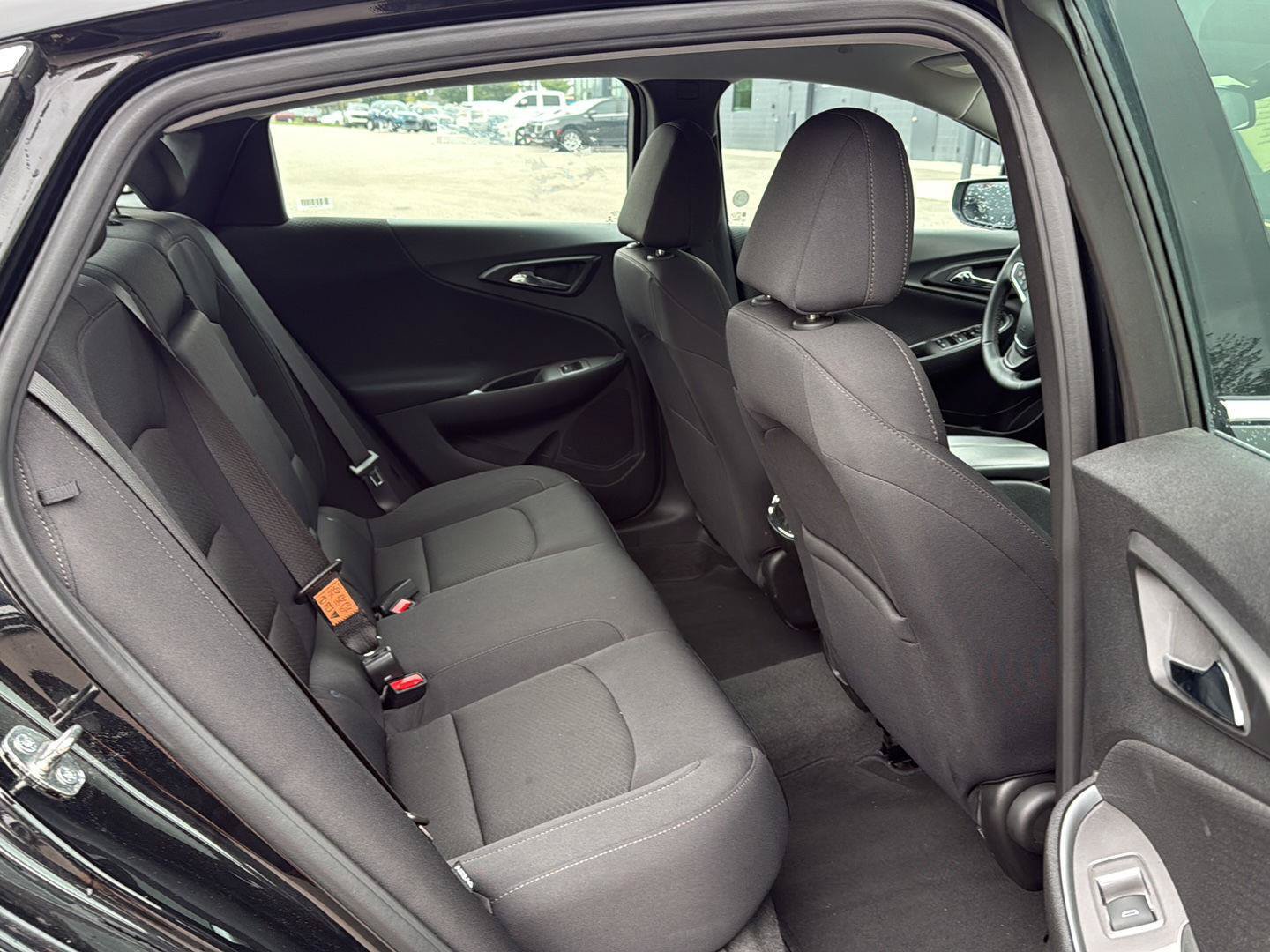 Used 2024 Chevrolet Malibu LT w/ Midnight Edition FWD image 11