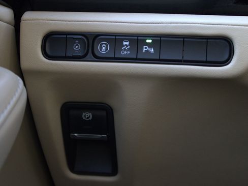 Used 2023 Acura MDX SH-AWD w/Technology Pkg Sport image 14