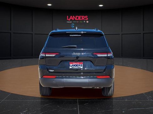 New 2024 Jeep Grand Cherokee L Laredo AWD/4WD image 2