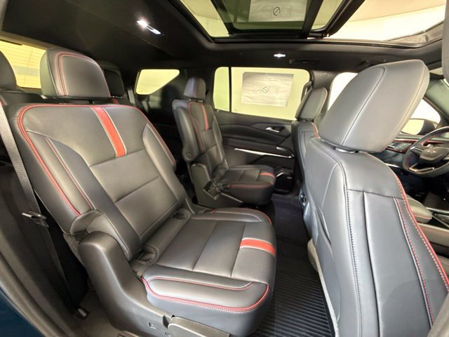 New 2027 Chevrolet Traverse RS w/ LPO, Floor Liner Package AWD/4WD image 36