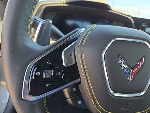 Used 2023 Chevrolet Corvette Stingray Premium Conv w/ Z51 Performance Package RWD image 13