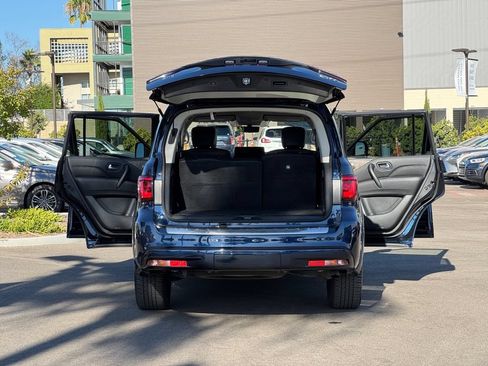 Used 2024 INFINITI QX80 Premium Select w/ Cargo Package AWD/4WD image 28