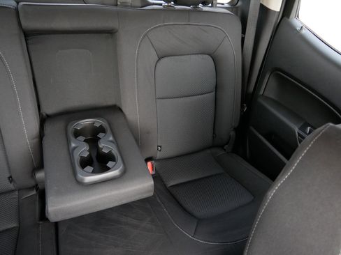 Used 2019 Chevrolet Colorado LT w/ LT Convenience Package image 14