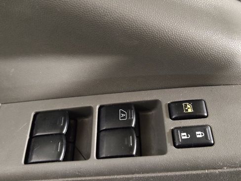 Used 2019 Nissan Frontier SV w/ Value Truck Package RWD image 27
