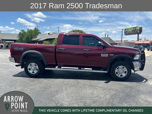 Used 2017 RAM 2500 Tradesman w/ Chrome Appearance Group AWD/4WD image 2