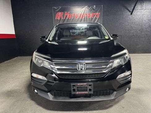 Used 2016 Honda Pilot EX image 8