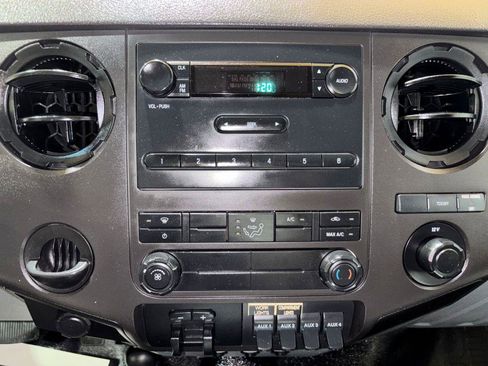 Used 2015 Ford F350 XL AWD/4WD image 19