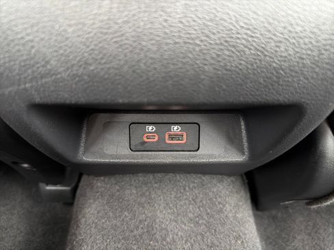 Used 2025 Nissan Altima 2.5 SV image 21