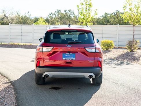 Certified 2020 Ford Escape Titanium w/ Titanium Premium Package 2.0 image 5