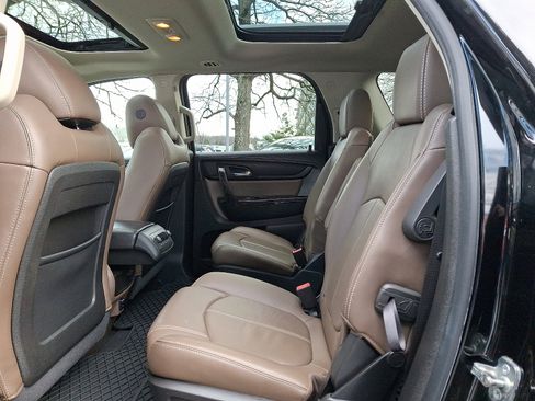 Used 2016 GMC Acadia SLT image 10