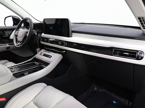 New 2026 Lincoln Aviator Reserve image 15