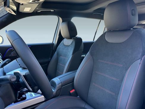 New 2026 Mercedes-Benz GLB 35 AMG 4MATIC image 5