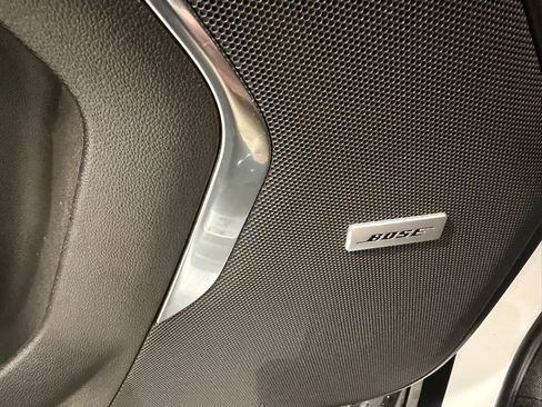 Used 2022 GMC Yukon SLT w/ SLT Luxury Package image 26