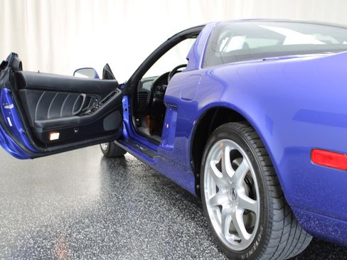 Used 2000 Acura NSX T image 9