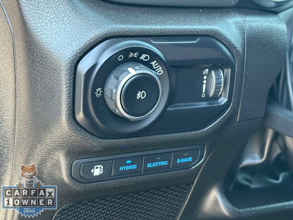 Used 2023 Jeep Wrangler Unlimited w/ Cold Weather Group AWD/4WD image 21