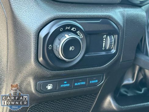 Used 2023 Jeep Wrangler Unlimited w/ Cold Weather Group AWD/4WD image 21