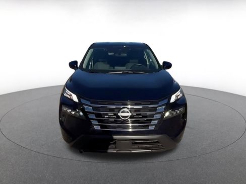 Used 2025 Nissan Rogue SV image 4