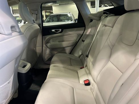 Certified 2024 Volvo XC60 T8 Plus w/ Protection Package Premier image 24