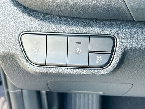 New 2026 Kia Seltos EX FWD image 10