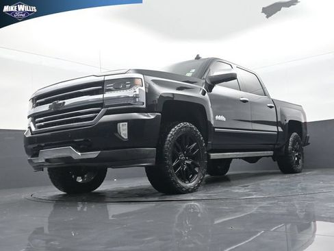 Used 2018 Chevrolet Silverado 1500 High Country AWD/4WD image 19