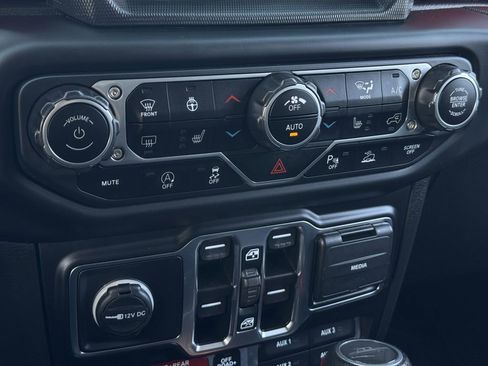 Used 2021 Jeep Gladiator Rubicon AWD/4WD image 20