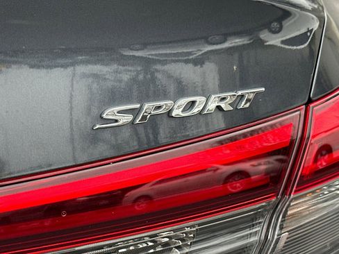 Used 2022 Honda Civic Sport image 32