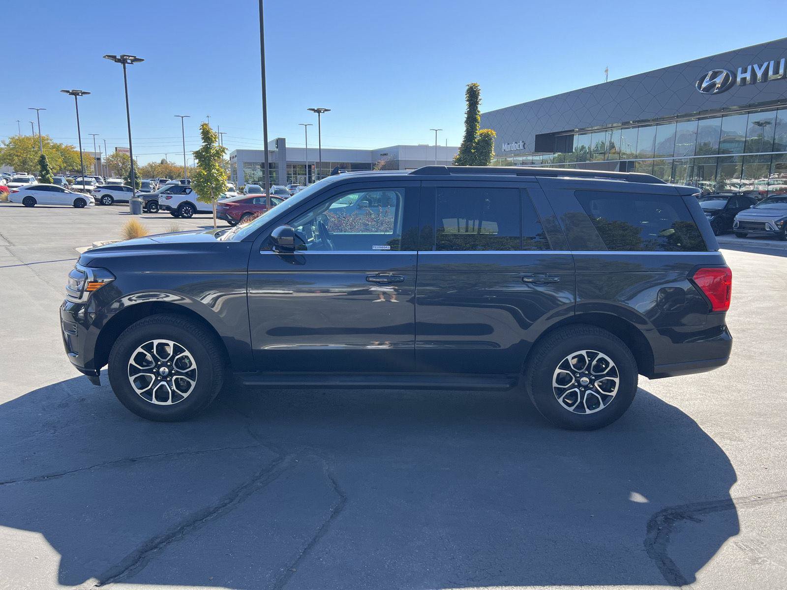 Used 2022 Ford Expedition XLT AWD/4WD image 20