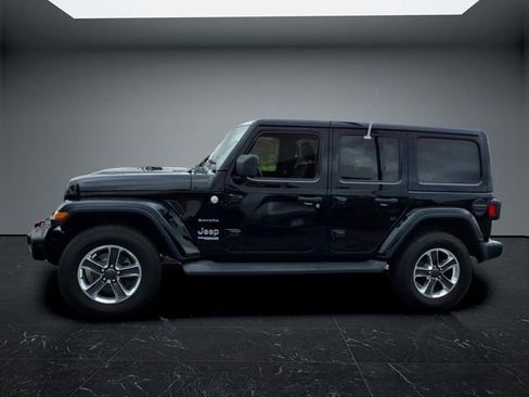 Used 2020 Jeep Wrangler Unlimited Sahara w/ Uconnect 4C Nav & Sound Group AWD/4WD image 7