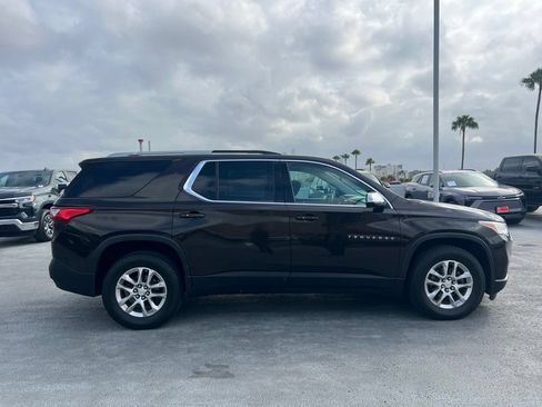 Used 2018 Chevrolet Traverse LT FWD image 4