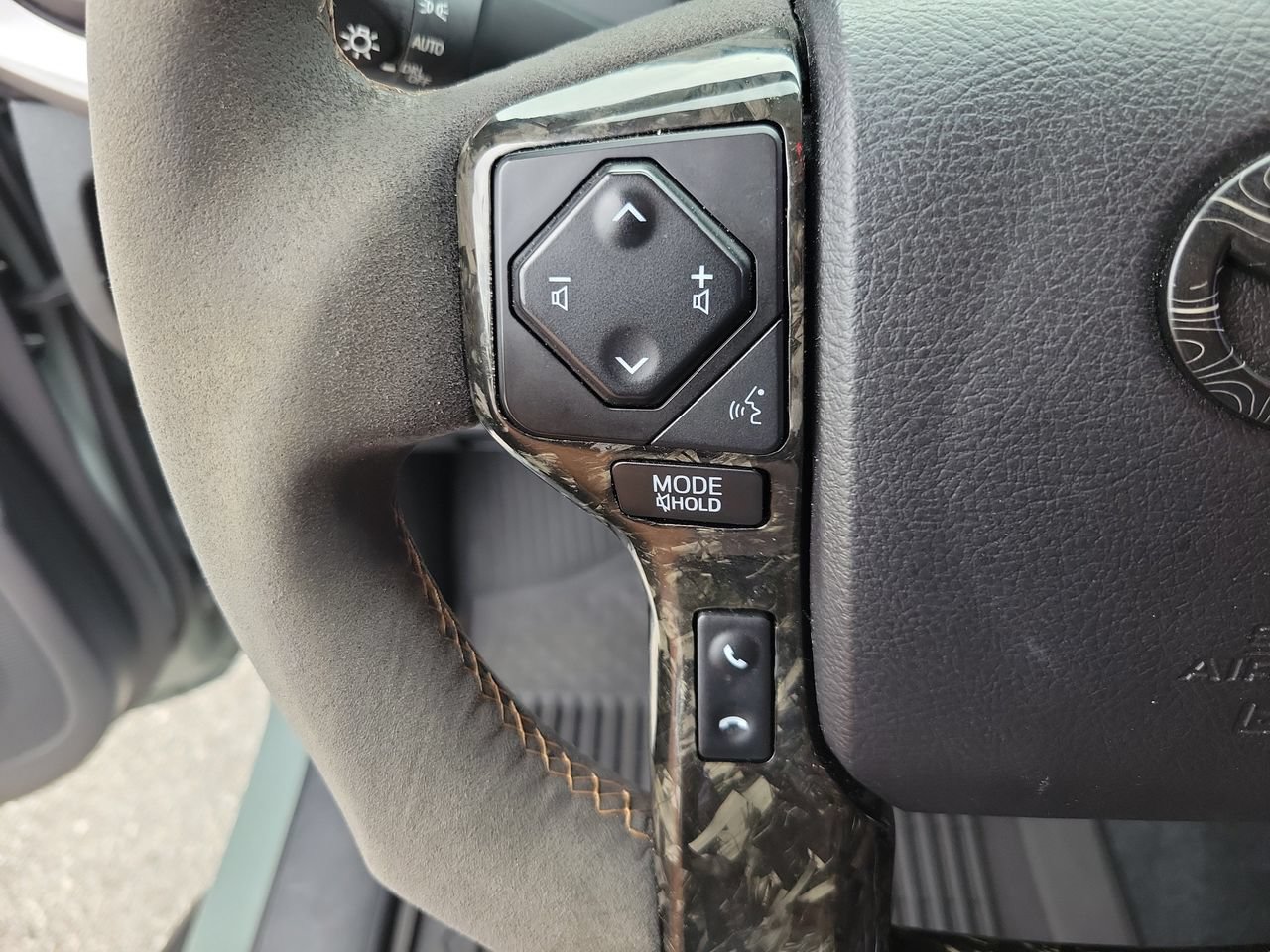 Used 2022 Toyota Tacoma SR5 w/ Trail Edition AWD/4WD image 20
